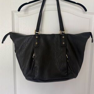 Chic Black Leather Tote Bag w/ Gold Accents